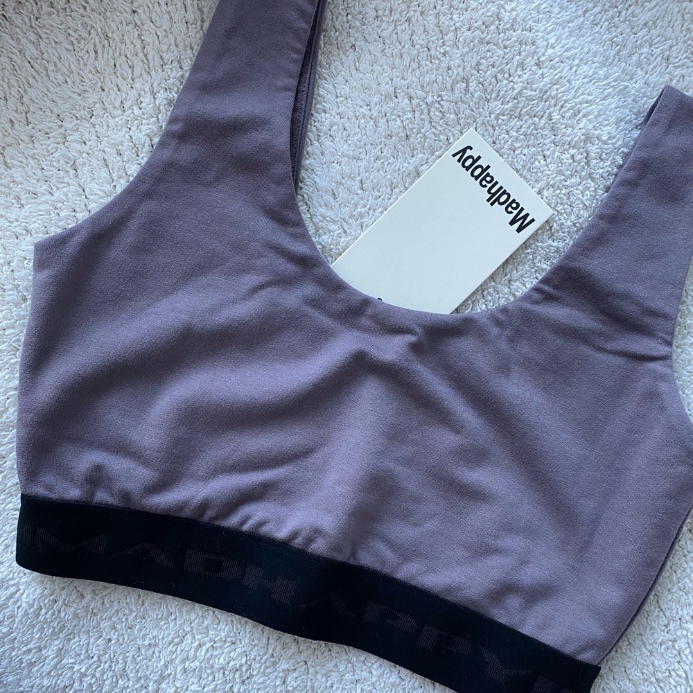Madhappy Lavender Sports Bra & Leggings Set - Picture 2 of 4